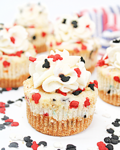 Mickey funfetti mini cheesecakes recipe