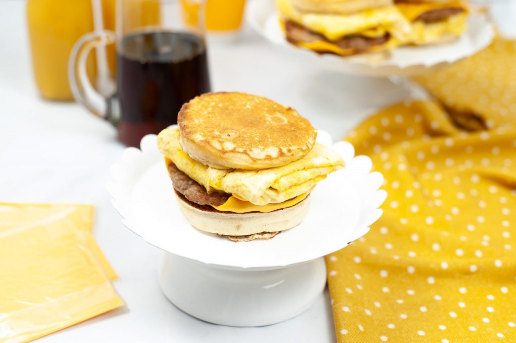 Homemade McGriddle Recipe (Mcdonald's)  Homemade mcgriddle recipe,  Breakfast sandwich recipes, Breakfast sandwich maker recipes